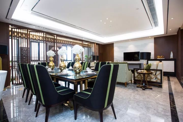 1514694211655460.jpg 25.jpg