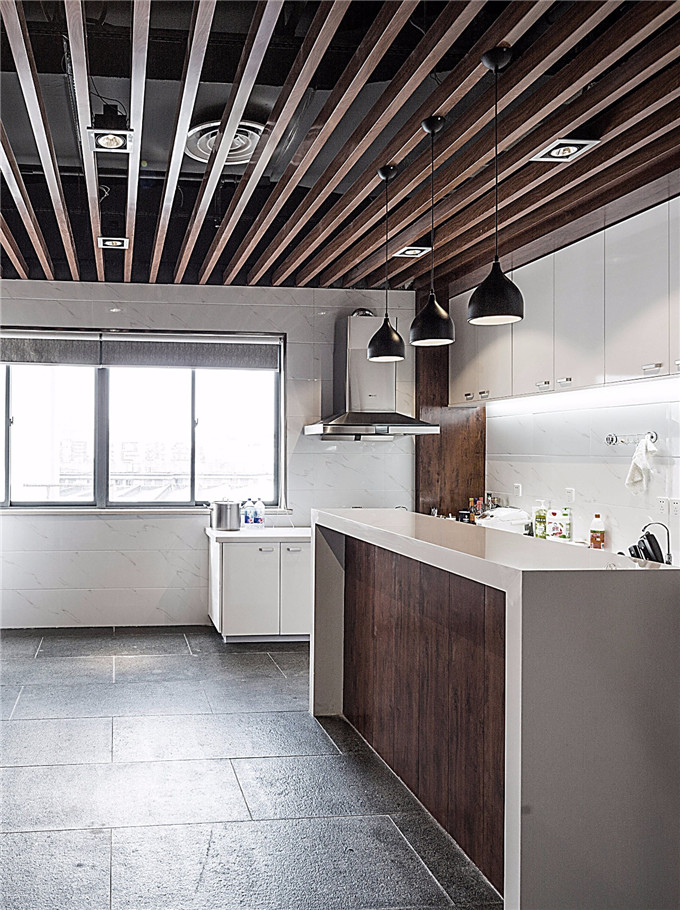 1516696735203454.jpg 12.jpg