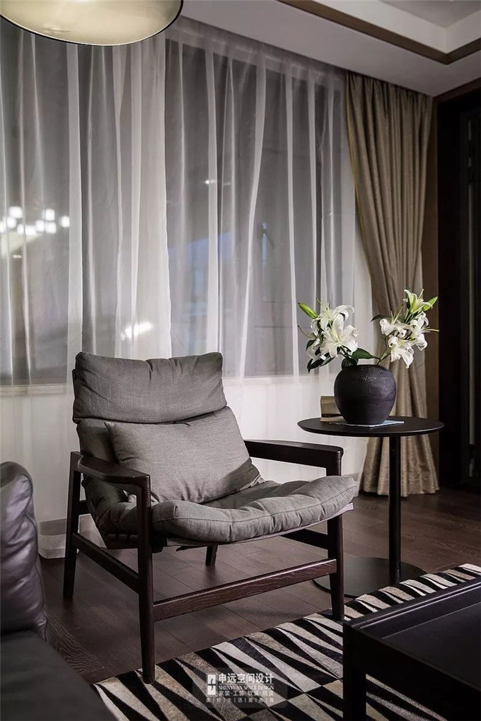 1529717448373042.jpg 2.jpg