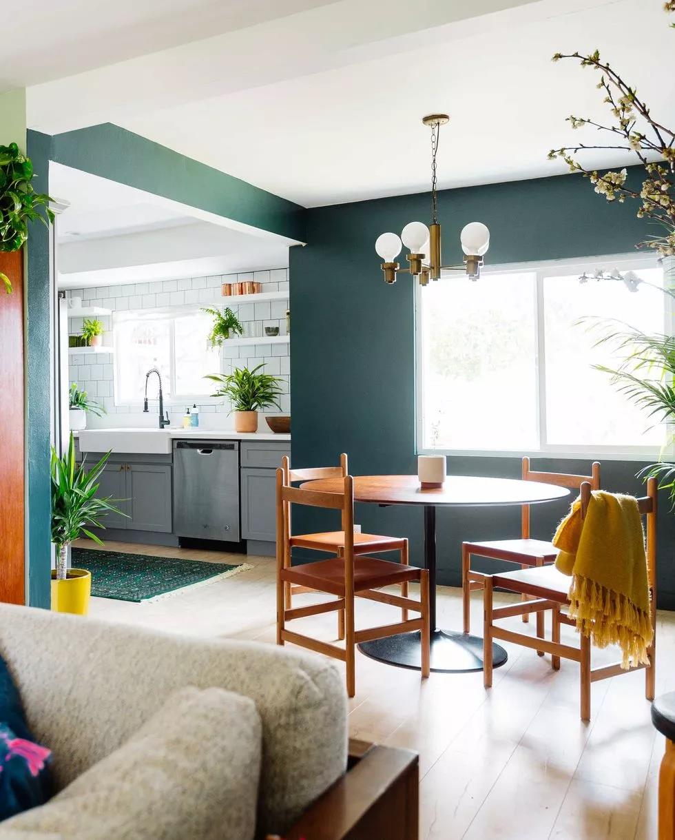 1540863916895792.jpg 1540863916895792.jpg