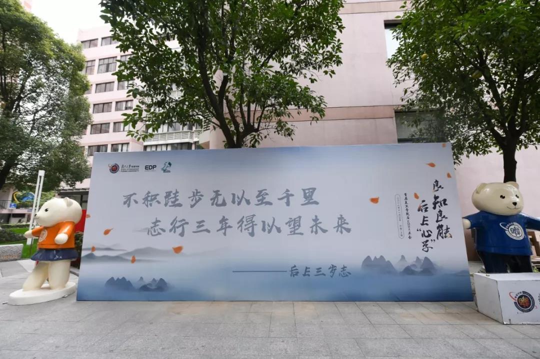 1541467112828361.jpg 1541467112828361.jpg