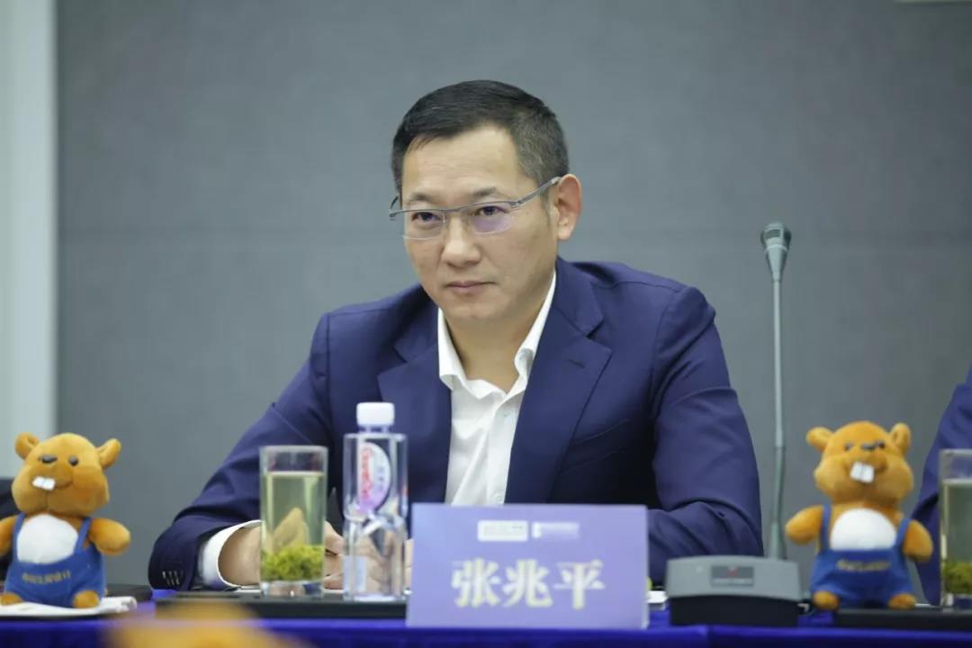 1541557023782877.jpg 1541557023782877.jpg